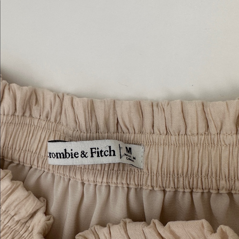 Abercrombie & Fitch Beige Crinkle Maxi Skirt - Picture 4 of 9